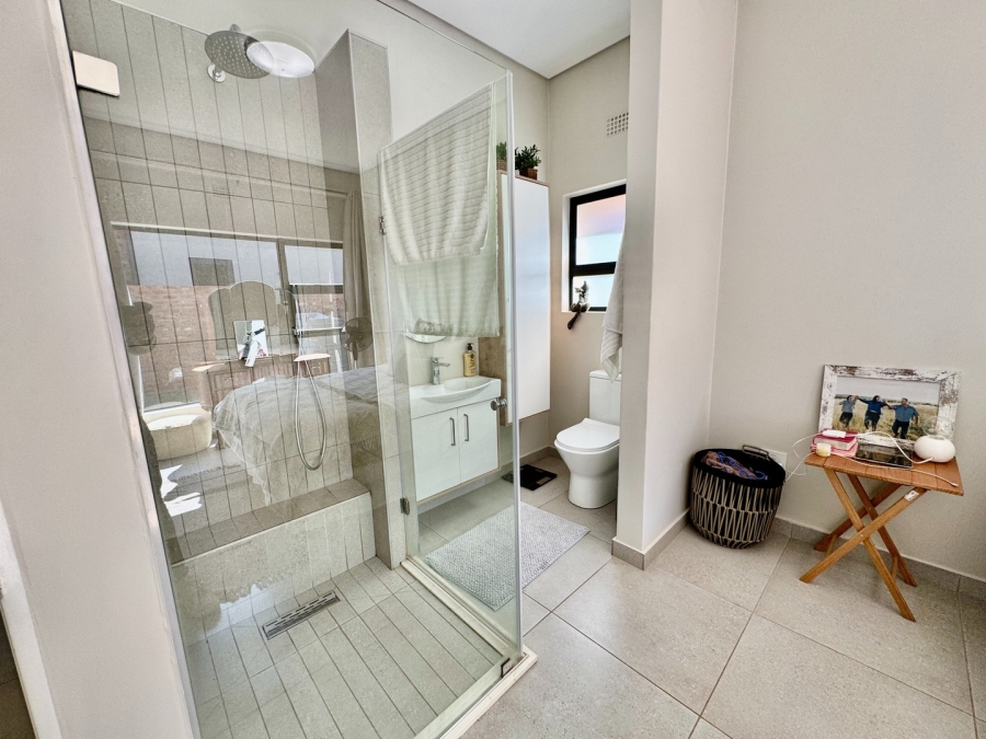 2 Bedroom Property for Sale in Van Der Hoff Park North West